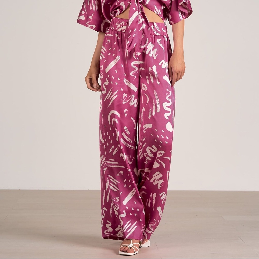 Elan Magenta Abstract Wide Leg Pant